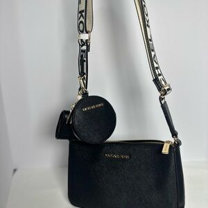 NEOT Michael Kors Black Crossbody Bag with Logo Strap and tech attachments
